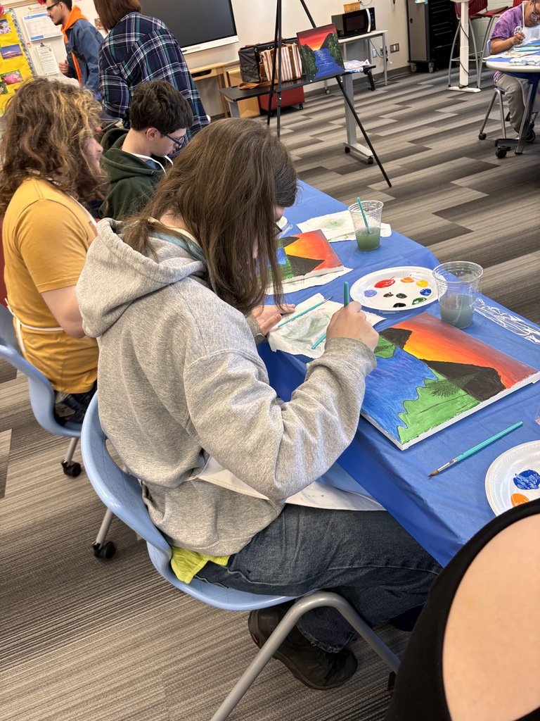 LWC students painting