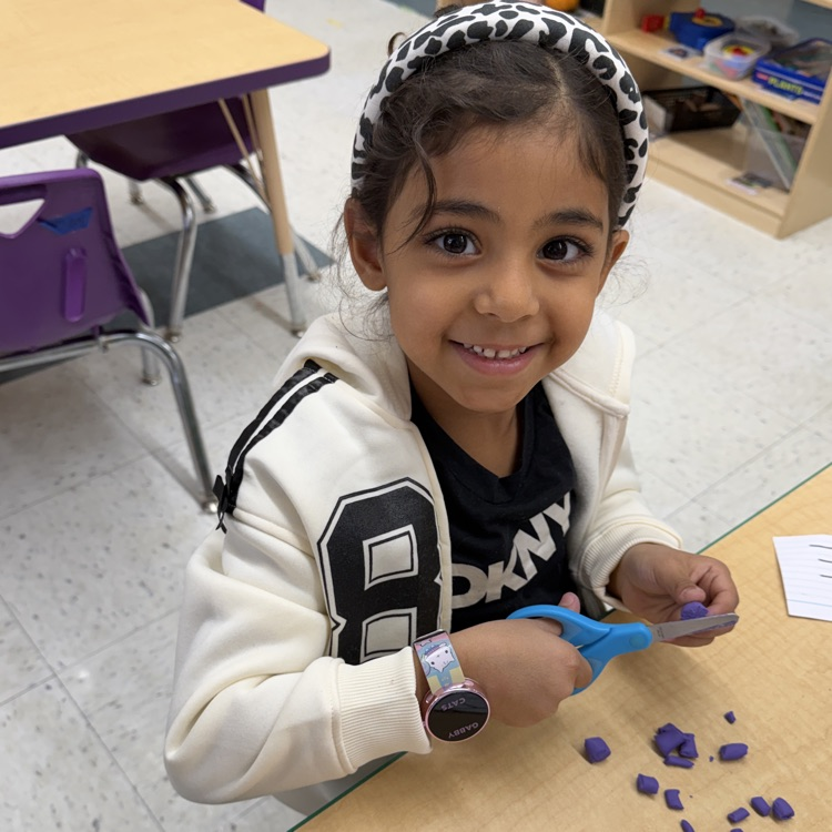 Playdough cutting and name tracing 