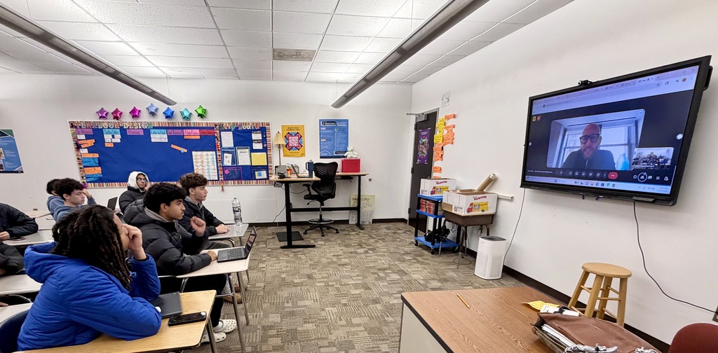 NBTHS Mass and Social Media students pose with Mr. Tim Howard following their interview with the former professional soccer star.