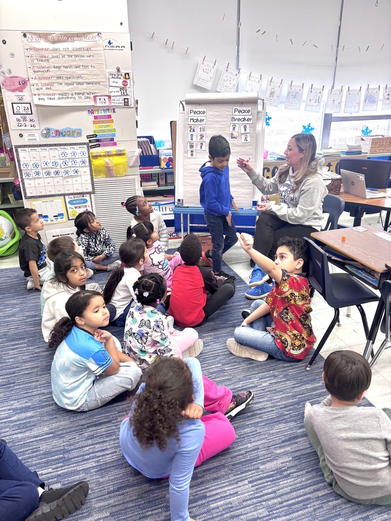 Mrs. Bornheimers 1st graders worked together to learn the difference between a peace maker and a peace breaker. We used pictures to think about real-life situations and connect them to our own experiences. In honor of Dr. Martin Luther King Jr., we promise to choose kindness and be peace makers every day.