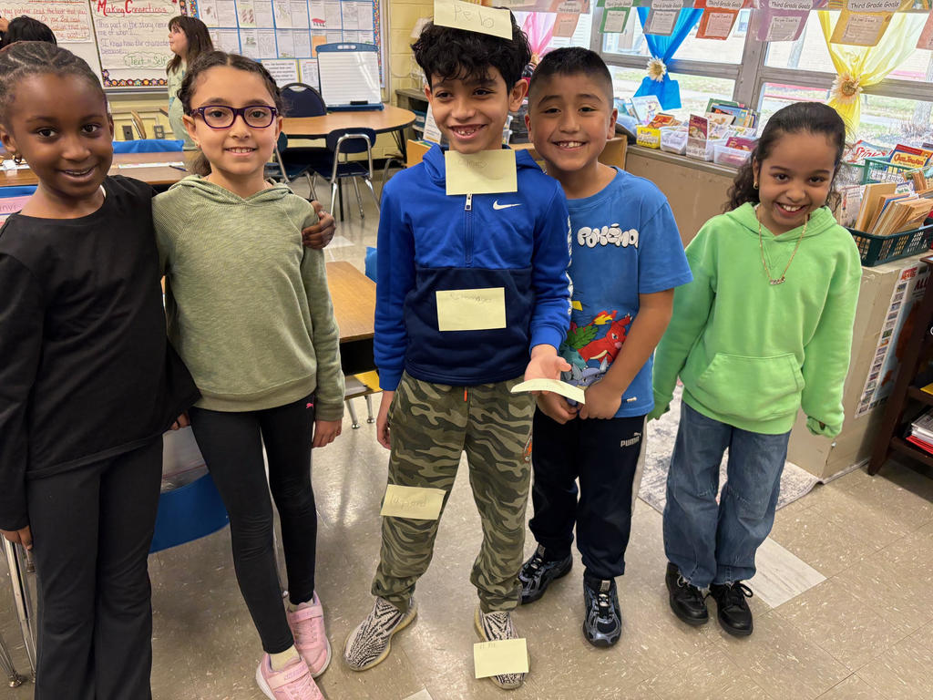 Mrs. Lillis' World Language students at LP practiced labeling body parts in Spanish :)