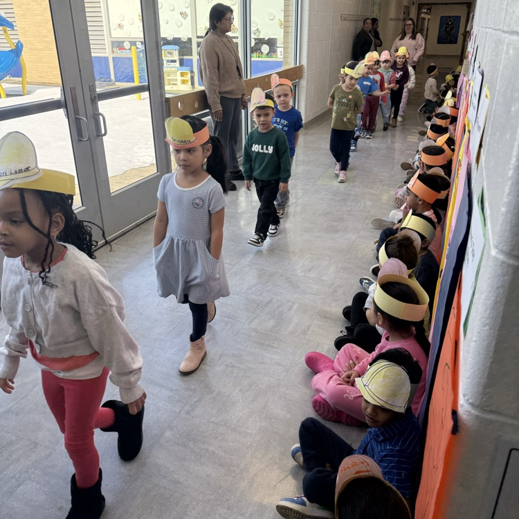 Student lined up in the hallway