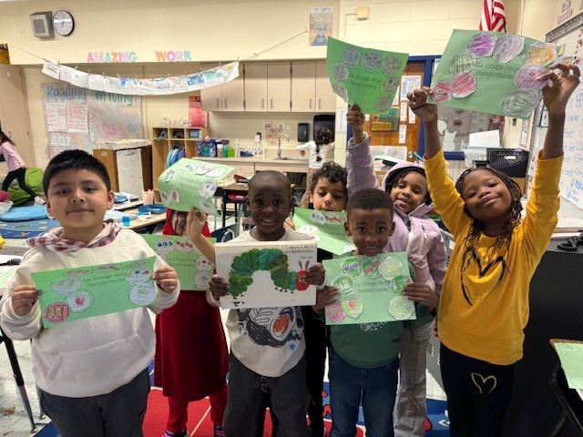 Mrs. Lillis' World Language students at LP read the Very Hungry Caterpillar in Spanish and practiced familiar and new vocabulary!