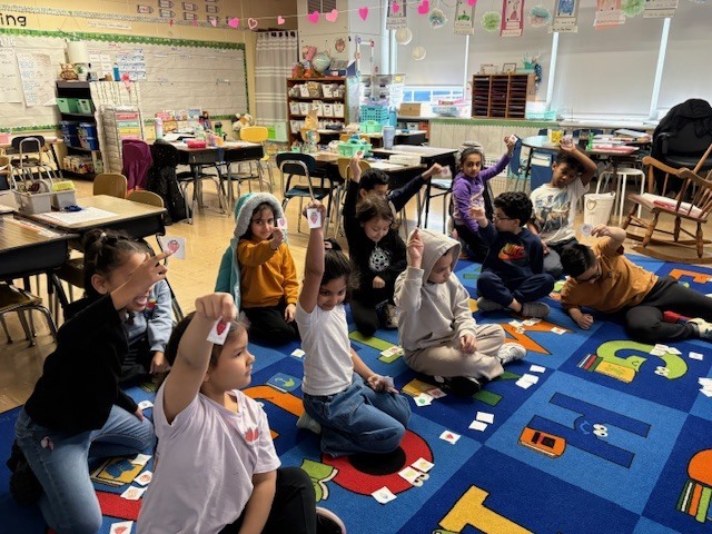 Mrs. Lillis' World Language students at LP read the Very Hungry Caterpillar in Spanish and practiced familiar and new vocabulary!