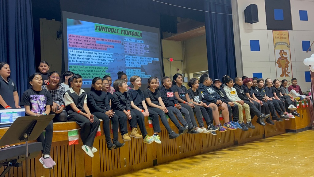 Students sing "Funiculi, Funicula"
