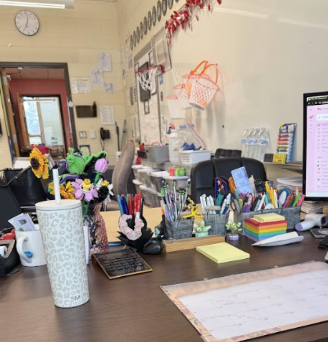 Teacher desk