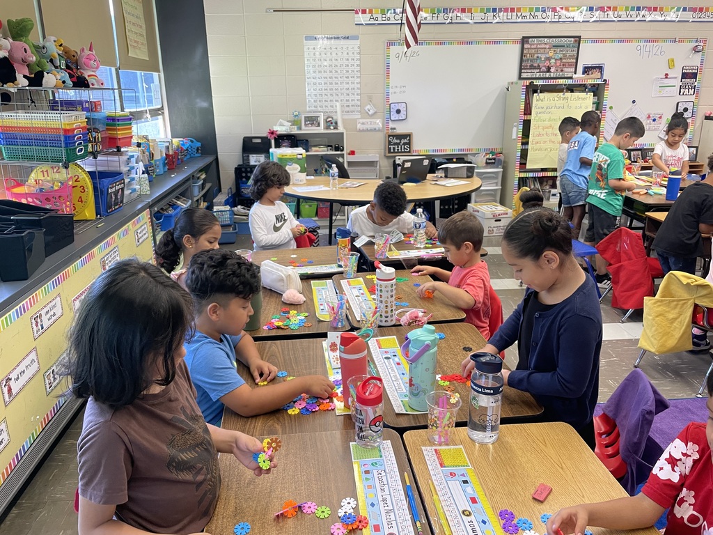 Students exploring their STEM morning tubs!