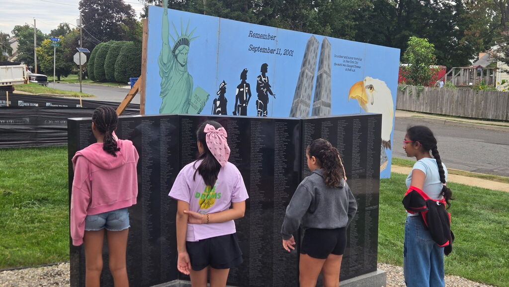 Students visiting a 9/11 memorial