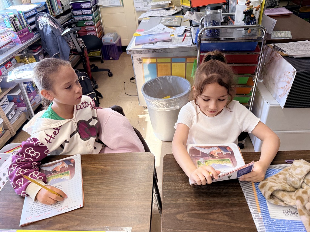 Ms. Marin's Class enjoying Benchmark and learning about habitats!