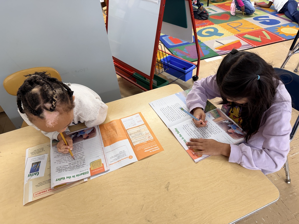 Ms. Marin's Class enjoying Benchmark and learning about habitats!