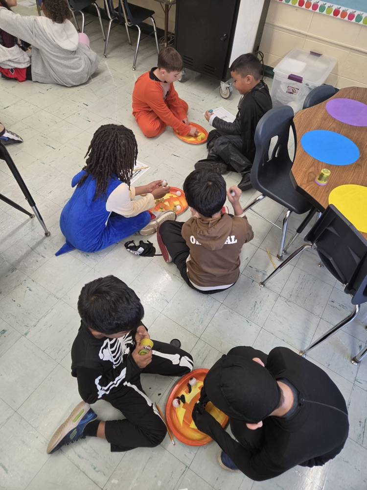 students working together 
