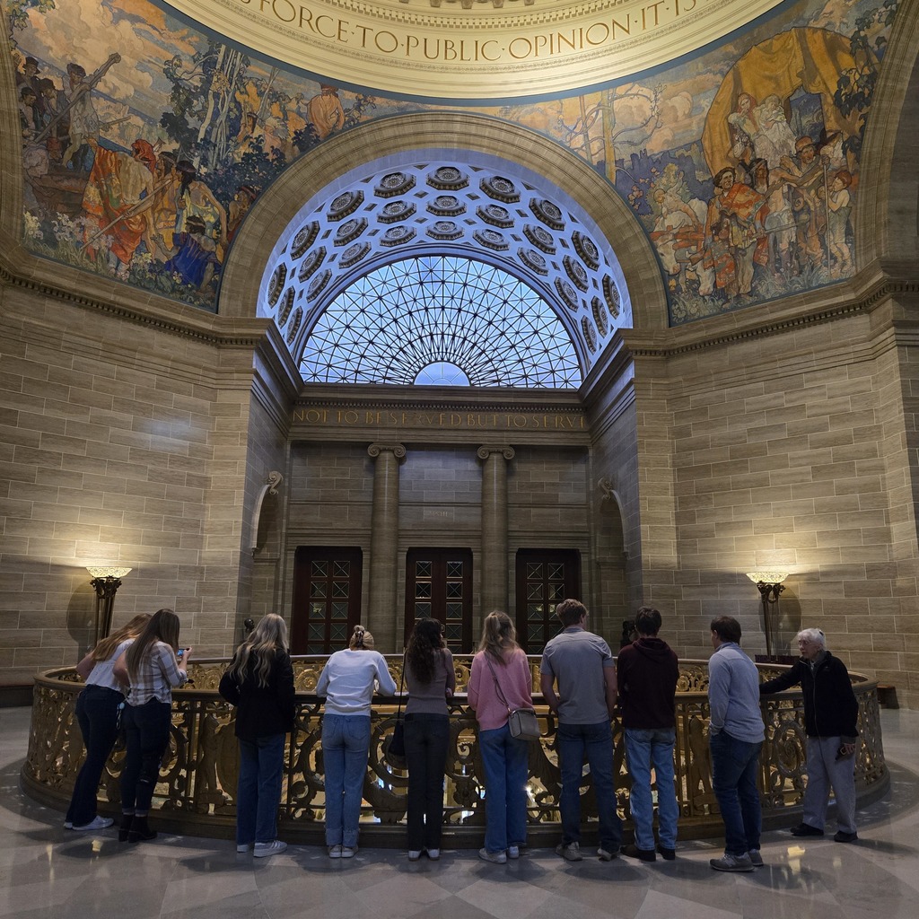 overlooking the great seal of Missouri