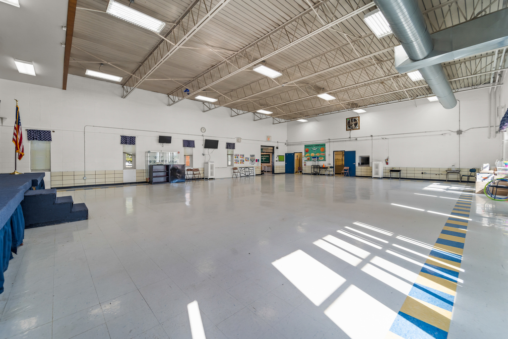 Williamsburg Cafeteria