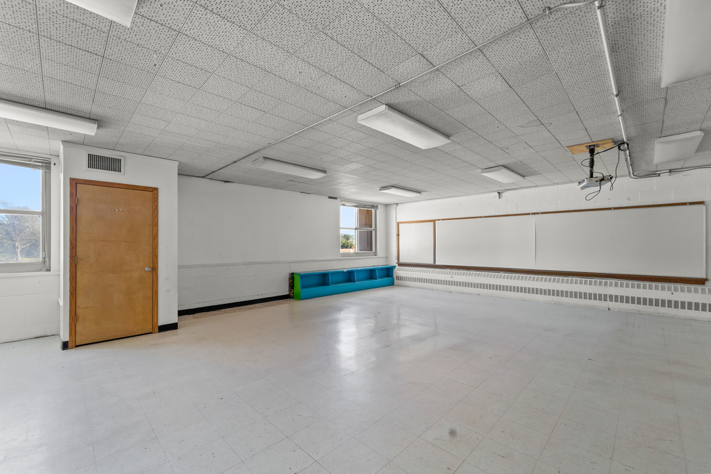 Hatton-McCredie Classroom