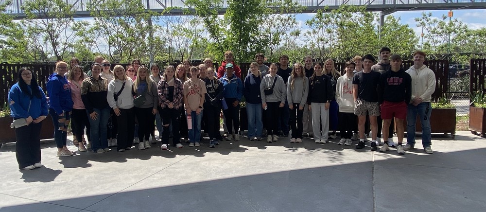high school students standing in a group at the Zoo