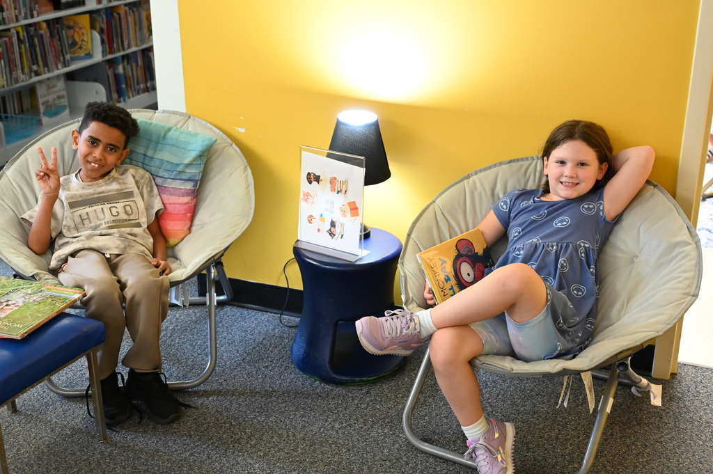 Student having fun on first day