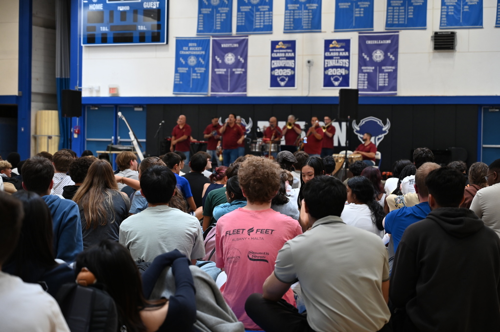 Alex Torres & Latin Orchestra Performance