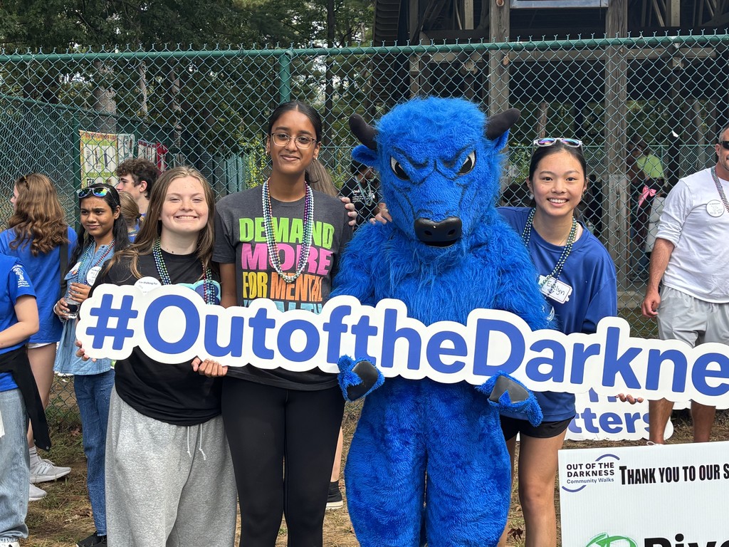 students with bison 