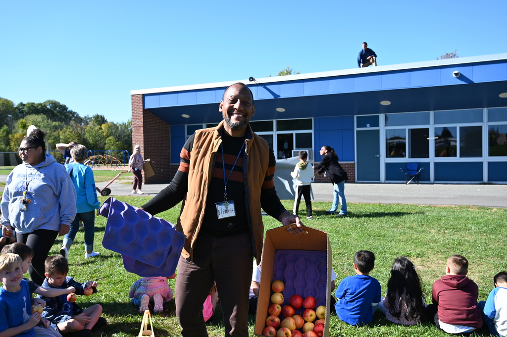 Blue Creek teacher at Big Apple Crunch