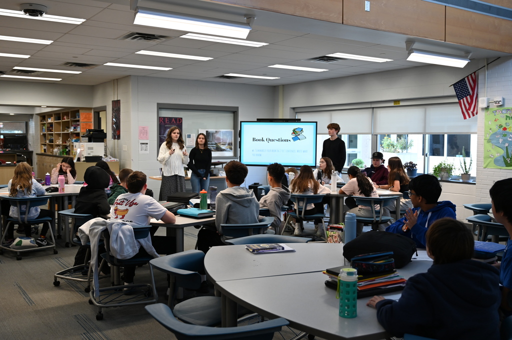 Students teaching kids