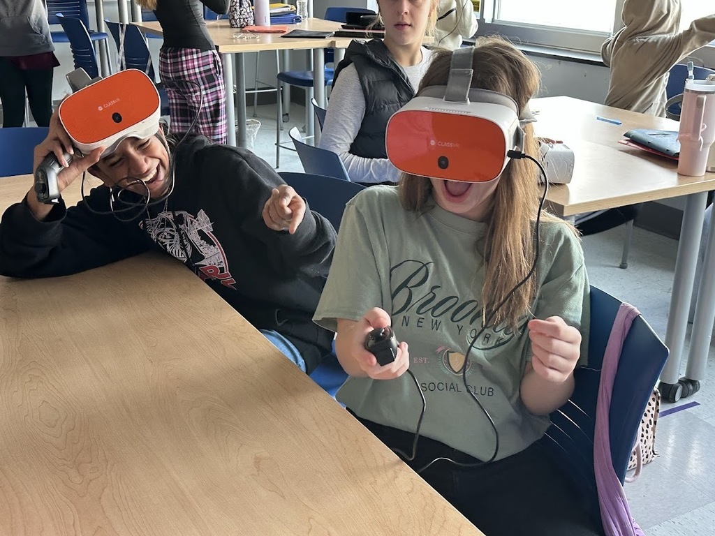 VR Goggles in Russian Class
