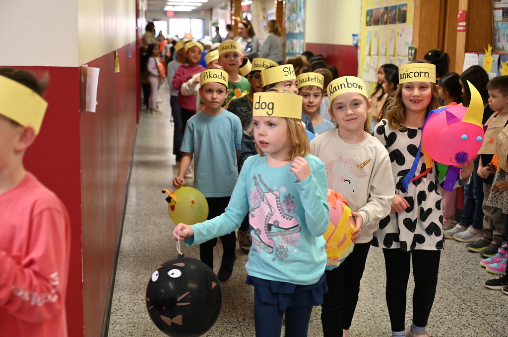 Balloons over boght parade