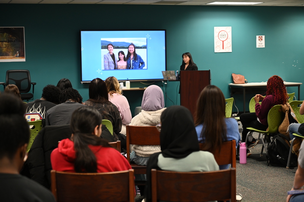 Author E.L. Shen Visit