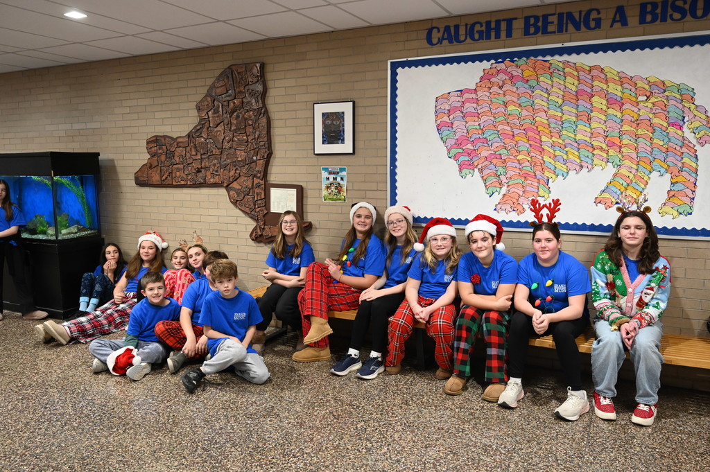 Shaker Middle School winter assembly performers