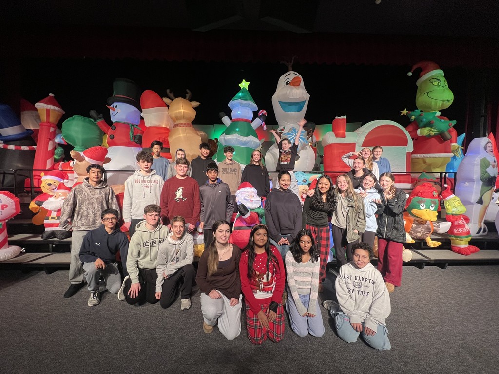 Class at holiday bonanza