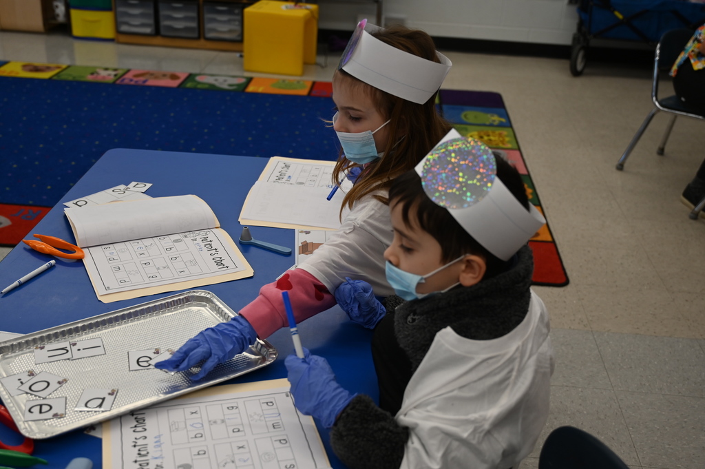 student doctors finding vowels