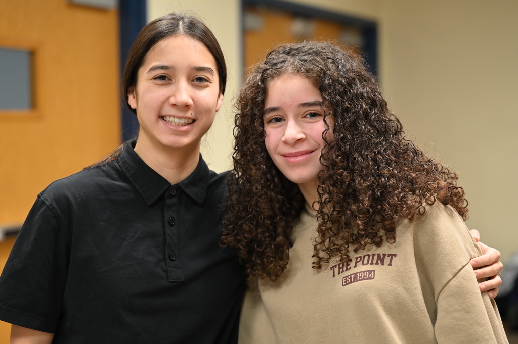 High schoolers at Jazzart