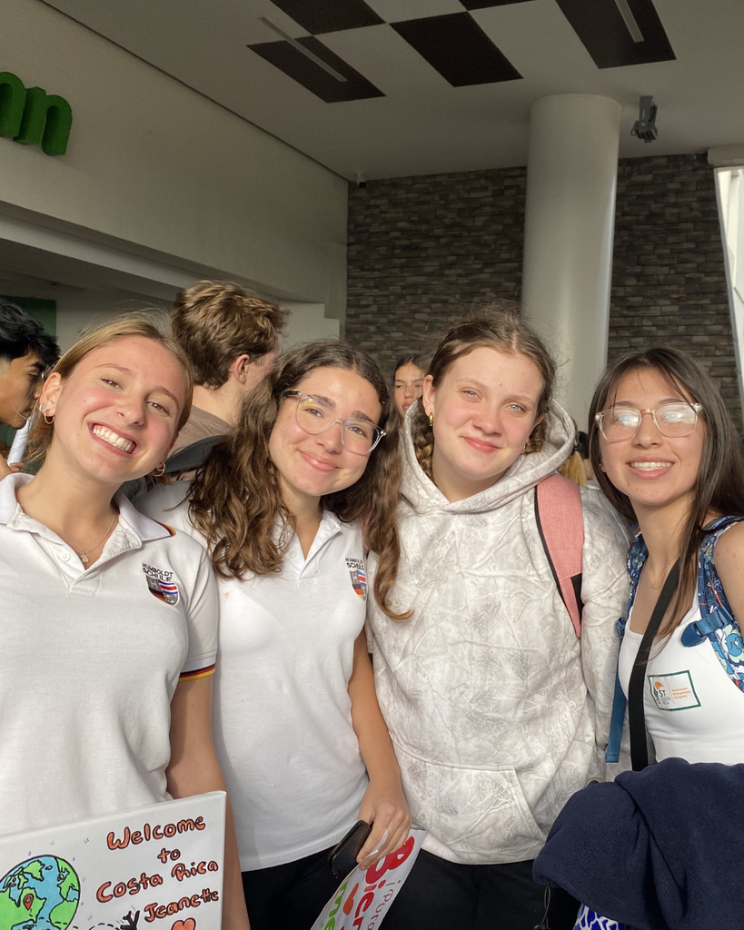 SHS students meet Costa Rican students