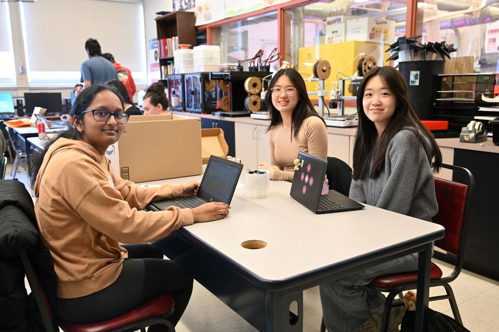 SHS Engineering Capstone Students