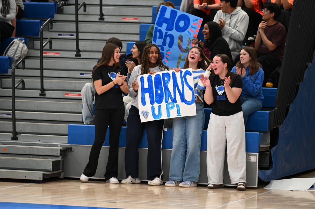 SHS students cheer unified players on