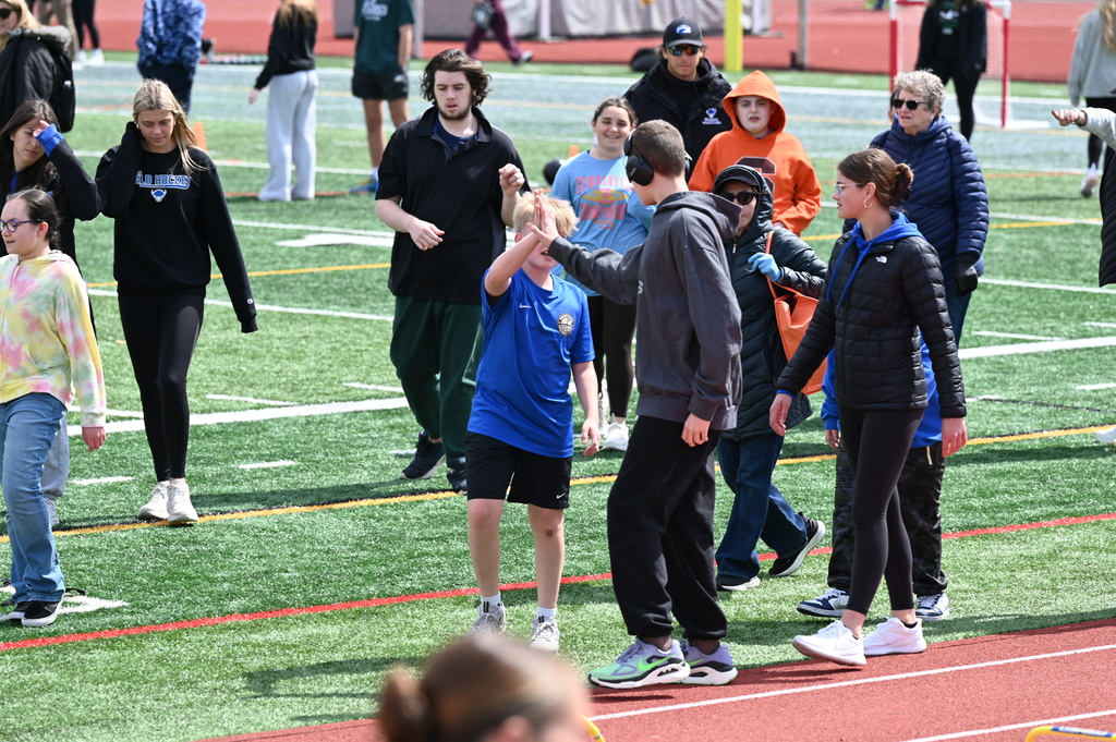 students playing in unified field day
