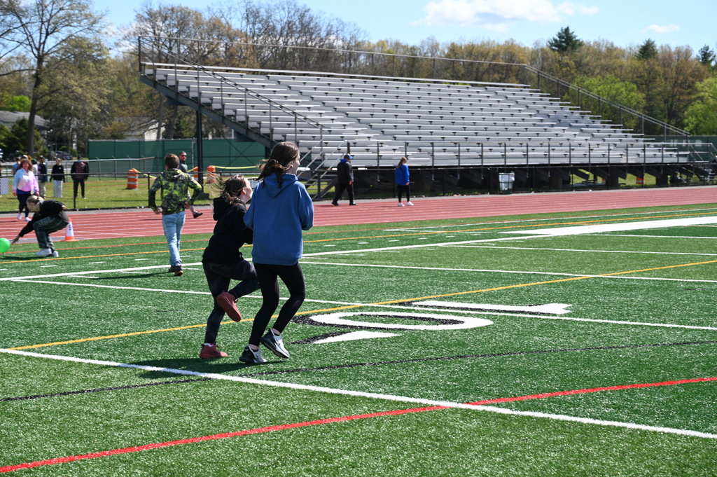 students playing in unified field day