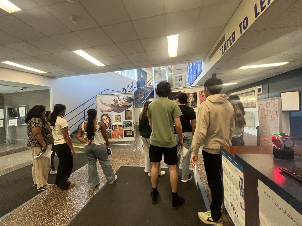 Senior Harika Byraju hosts “the Creative Collective,” an Evening Art Show
