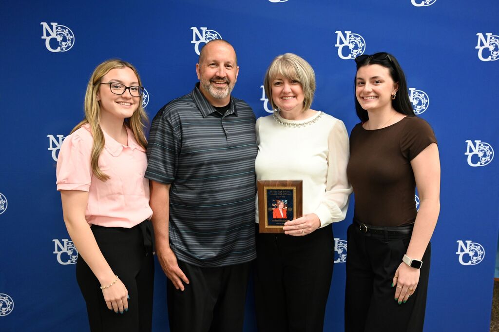 Alumni Hall of Fame Jerilee and family