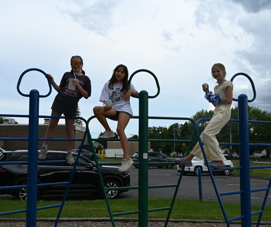 Forts Ferry fifth graders enjoy Penny Lane Icees