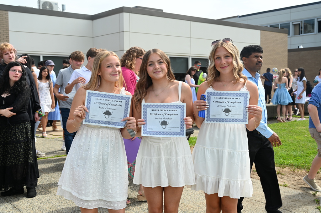 SMS graduates with their certificates