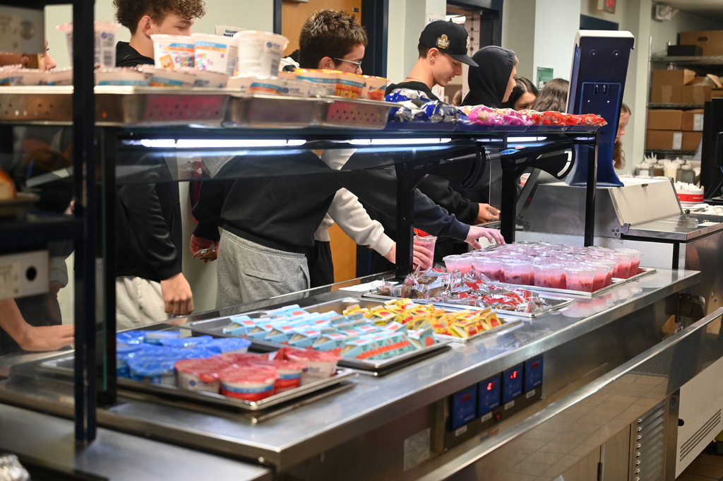 SHS Breakfast line