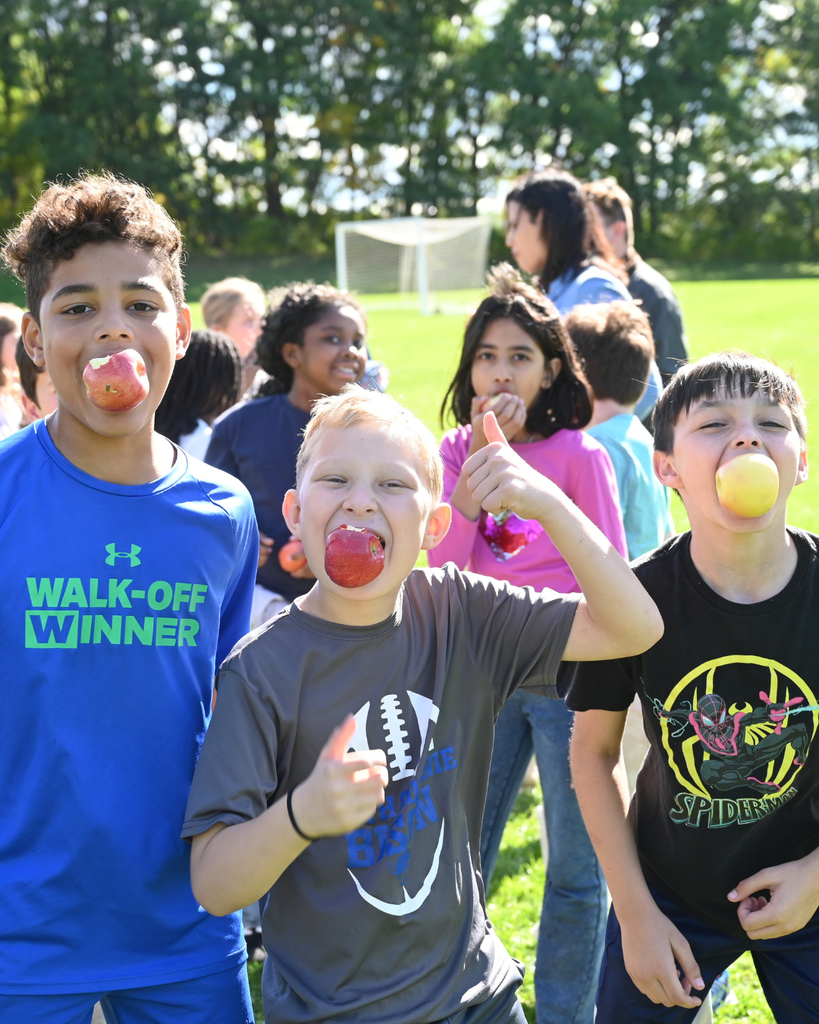 BC students participate in the Big Apple Crunch