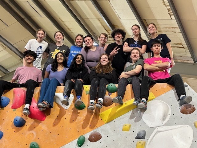 German exchange students enjoy activities with their fellow students and exchange partners.