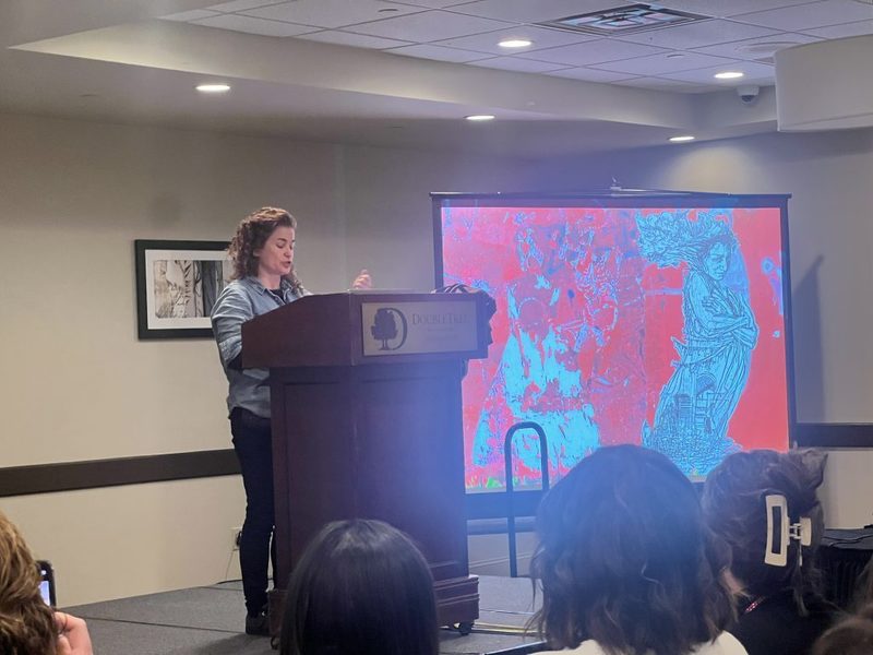 Art Teachers Present in Front of World-Renowned Artist