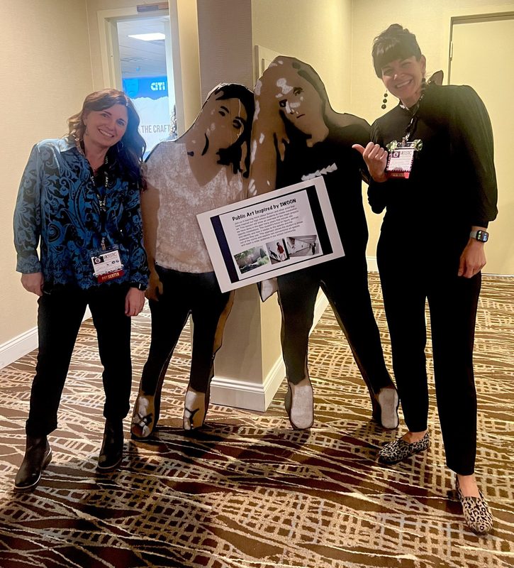 Art Teachers Present in Front of World-Renowned Artist