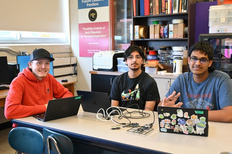 SHS Engineering Capstone Students