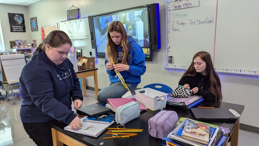 Mrs. Wade's 8th Grade Bridge Building Contest 2025