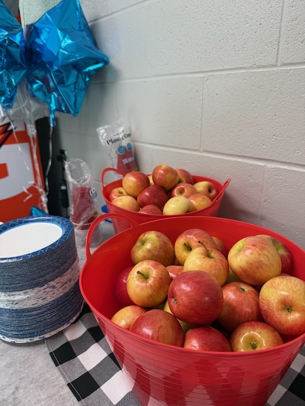PTO Apple Bar 2025