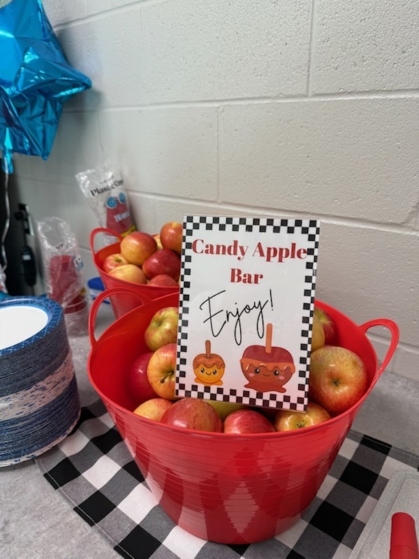 PTO Apple Bar 2025