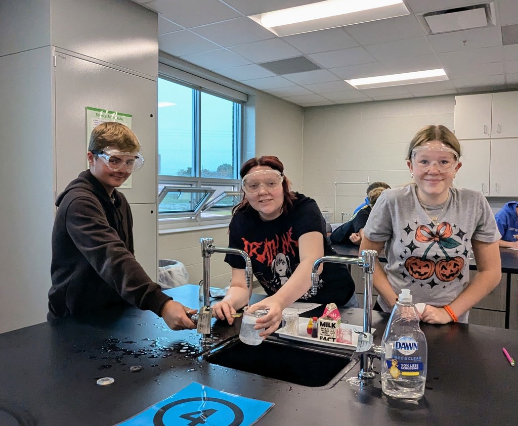 NHMS 8th Grade Potions Lab, with NHHS Student Austin Ward